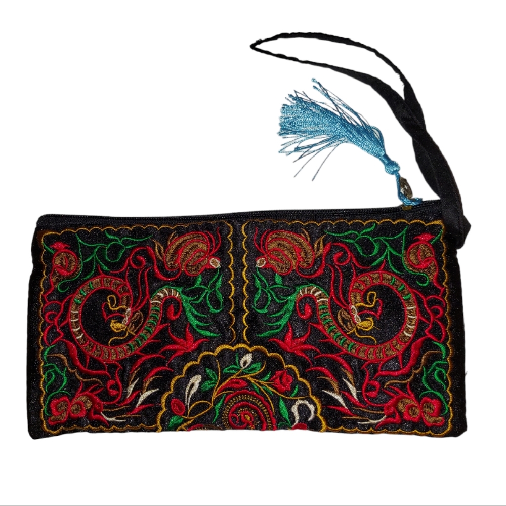 Embroidered Handbag Clutch with Tassel - Picture 4 of 4